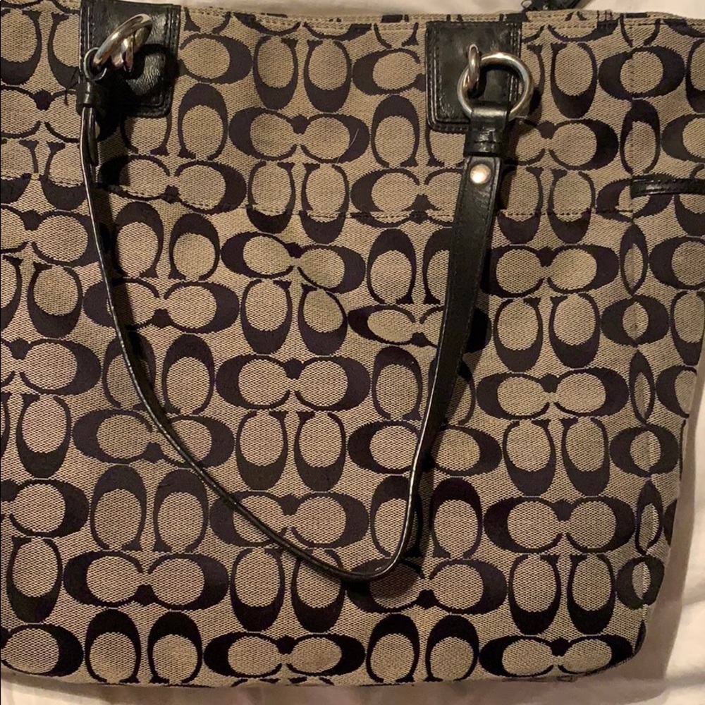 Coach Purse - Picture 2 of 4